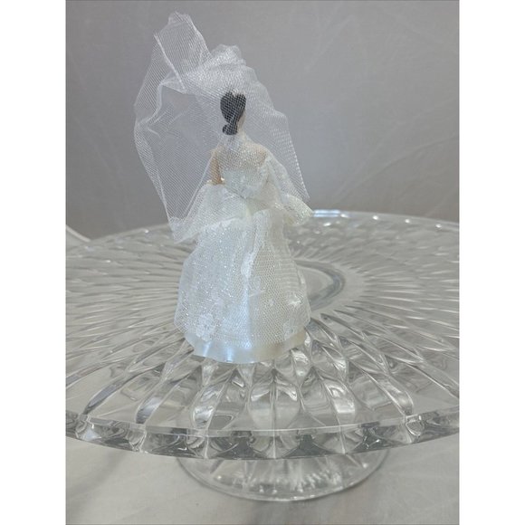 Vintage Lot Of 2‎ Hallmark Keepsake Holiday Barbie Ornaments 1990's Wedding Day - Picture 3 of 12